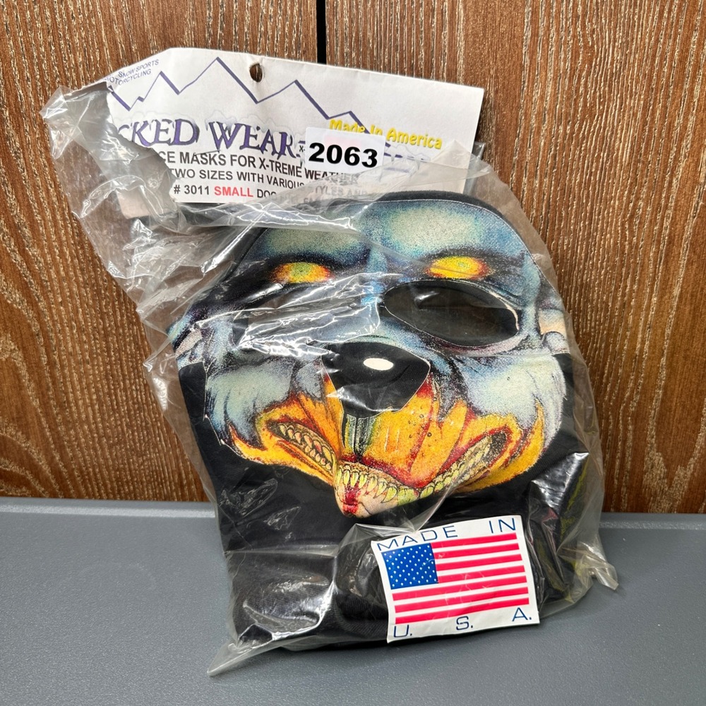 VTG Face Mask Wicked Wear Dog X-Treme Weather USA Made Small Bikercore Rare Y2K